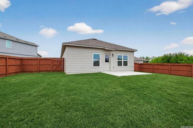 3038 LAGUNA CLFS, Converse, TX 78109