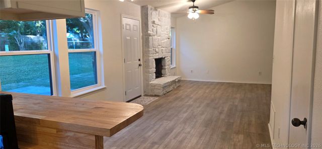 13621 S 285th East Avenue, Coweta, OK 74429
