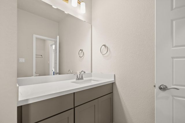 108 Rosetta LOOP, Liberty Hill, TX 78642