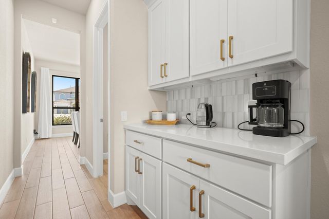 108 Rosetta LOOP, Liberty Hill, TX 78642