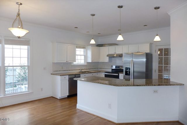 111 Tharrington Drive, Chapel Hill, NC 27516