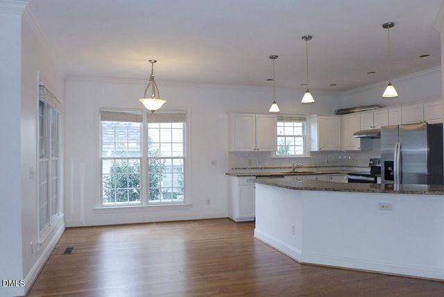 111 Tharrington Drive, Chapel Hill, NC 27516