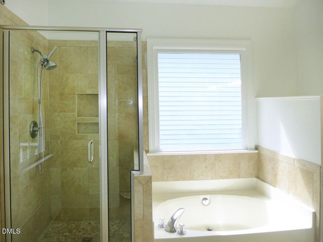 111 Tharrington Drive, Chapel Hill, NC 27516