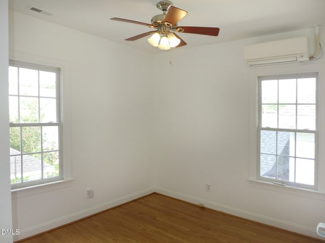 111 Tharrington Drive, Chapel Hill, NC 27516