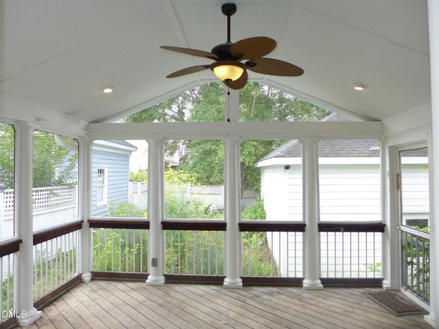 111 Tharrington Drive, Chapel Hill, NC 27516
