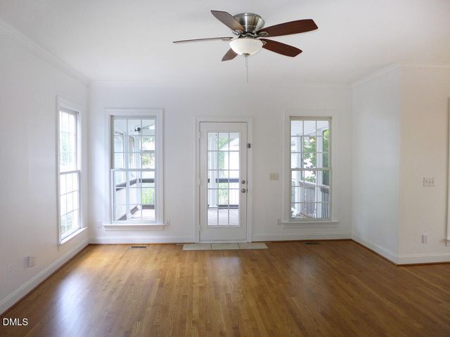111 Tharrington Drive, Chapel Hill, NC 27516