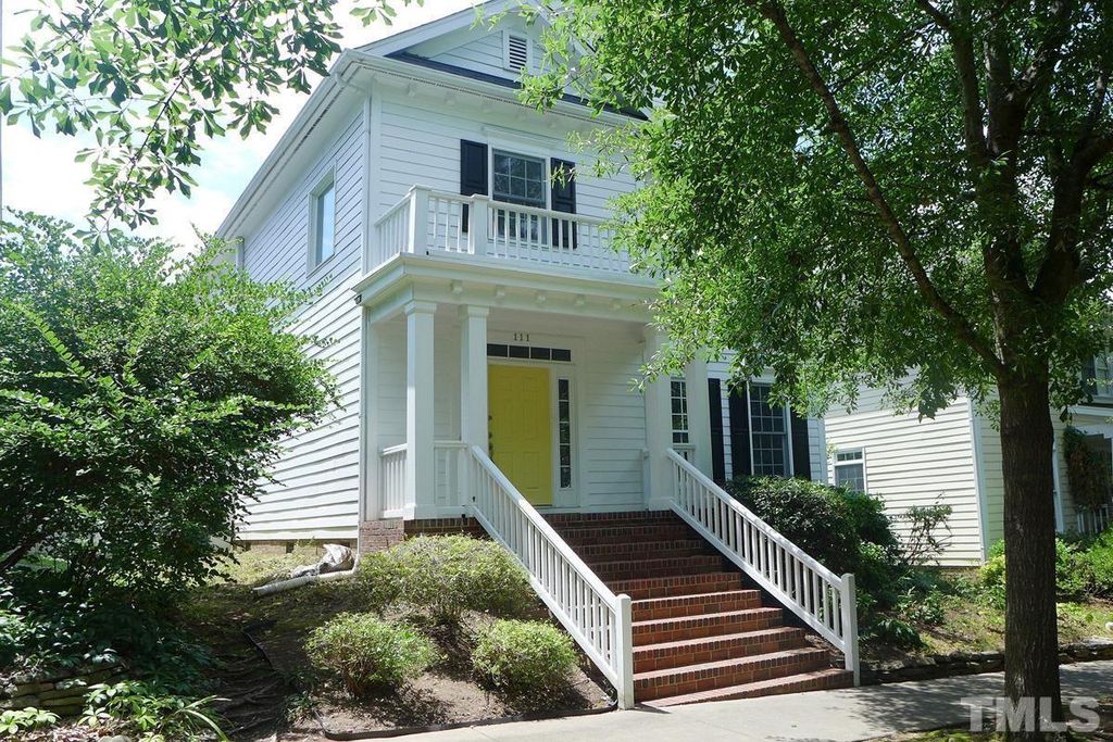111 Tharrington Drive, Chapel Hill, NC 27516