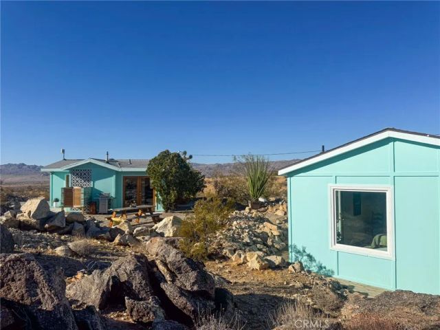 2432 Hilltop, Joshua Tree, CA 92252
