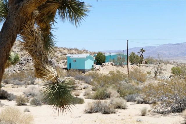 2432 Hilltop, Joshua Tree, CA 92252