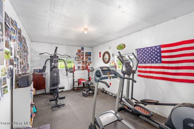 331 15th St, Plummer, ID 83851