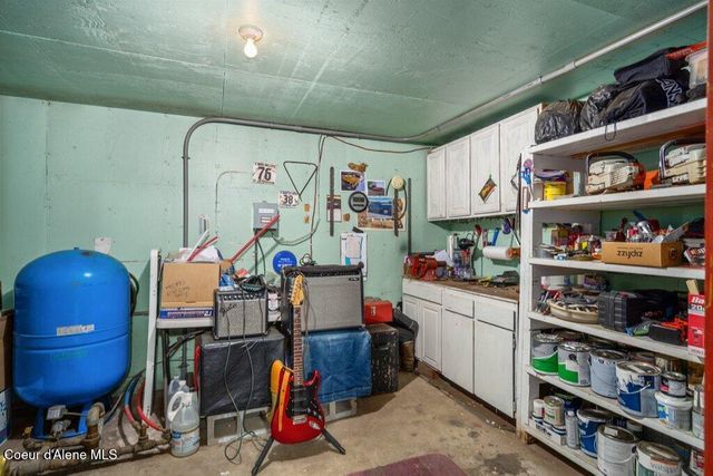 331 15th St, Plummer, ID 83851