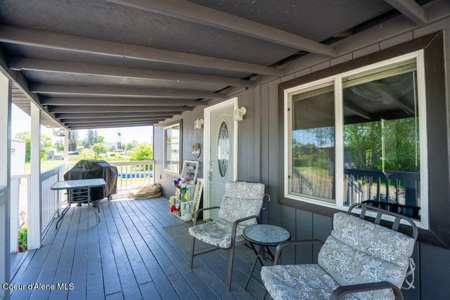 331 15th St, Plummer, ID 83851