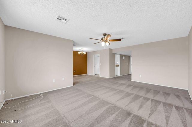 10739 W SARATOGA Circle, Sun City, AZ 85351