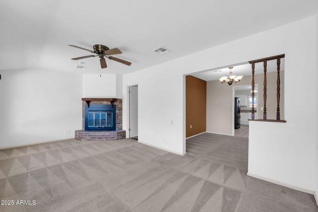 10739 W SARATOGA Circle, Sun City, AZ 85351