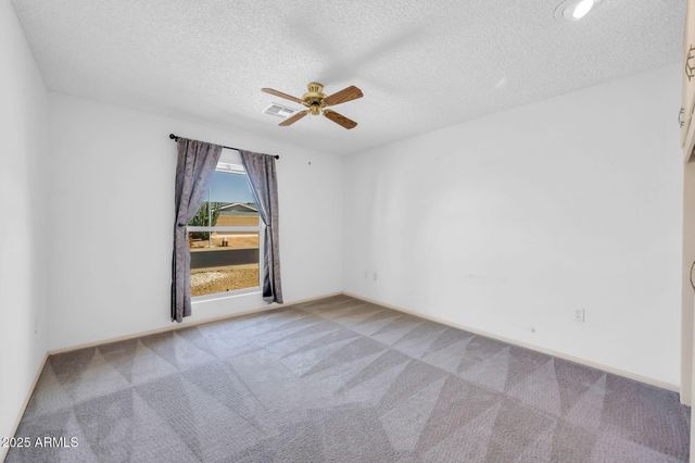 10739 W SARATOGA Circle, Sun City, AZ 85351