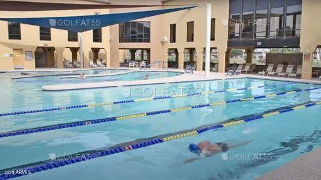 10739 W SARATOGA Circle, Sun City, AZ 85351