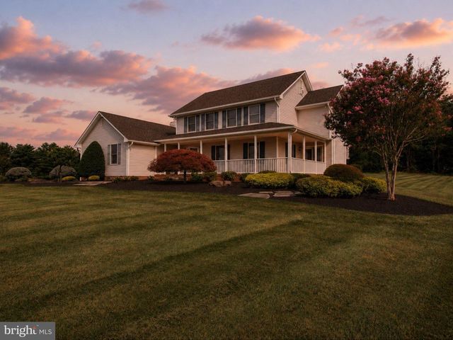 600 TURF FARM DR, Sykesville, MD 21784