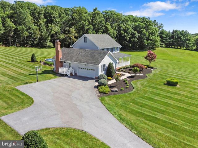 600 TURF FARM DR, Sykesville, MD 21784