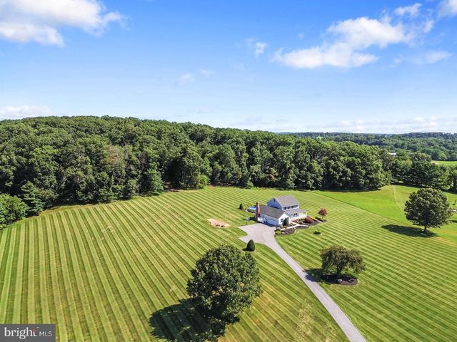 600 TURF FARM DR, Sykesville, MD 21784