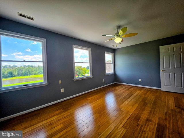 600 TURF FARM DR, Sykesville, MD 21784
