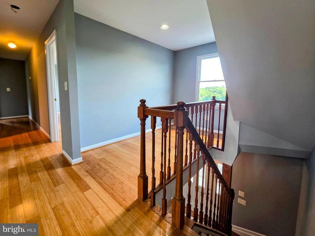 600 TURF FARM DR, Sykesville, MD 21784