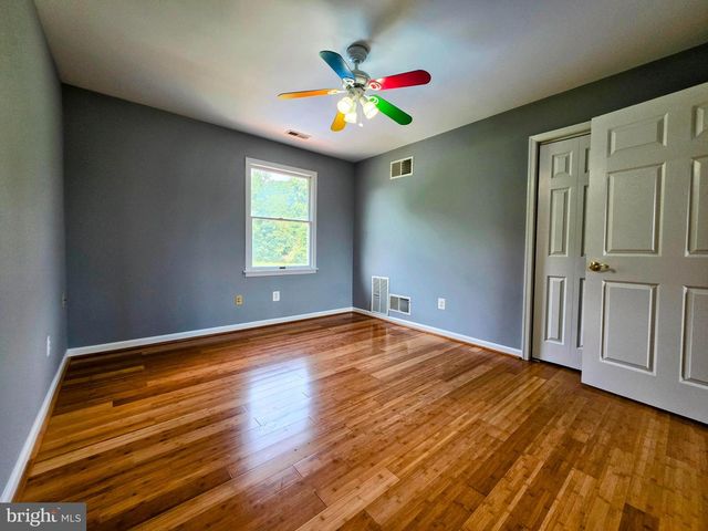 600 TURF FARM DR, Sykesville, MD 21784
