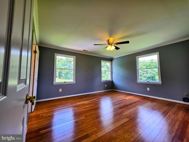600 TURF FARM DR, Sykesville, MD 21784