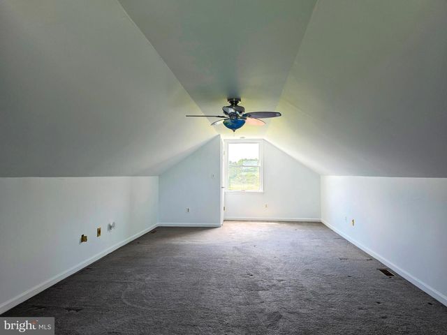 600 TURF FARM DR, Sykesville, MD 21784