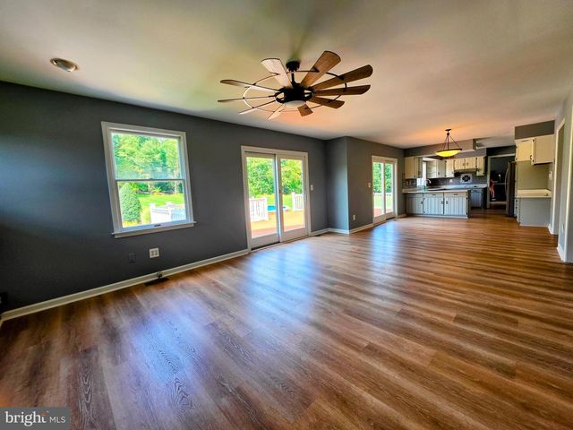 600 TURF FARM DR, Sykesville, MD 21784