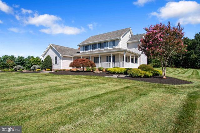 600 TURF FARM DR, Sykesville, MD 21784
