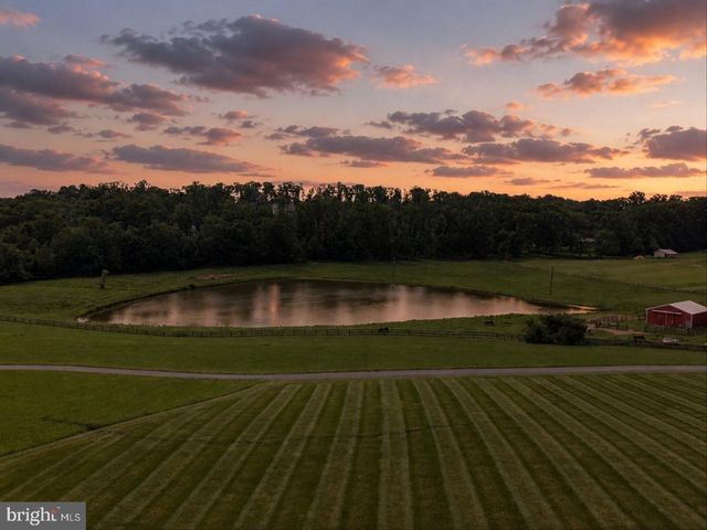 600 TURF FARM DR, Sykesville, MD 21784