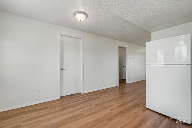 936 Shoshone Ave, Nampa, ID 83651