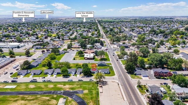 936 Shoshone Ave, Nampa, ID 83651