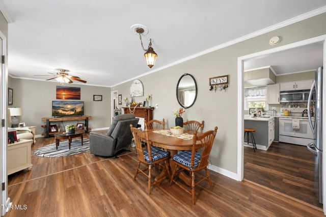 239 Gray Station Road, Johnson City, TN 37615