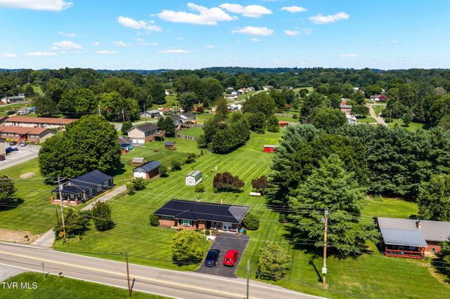 239 Gray Station Road, Johnson City, TN 37615