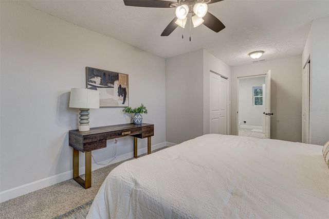 2810 W 10TH STREET, Lakeland, FL 33805