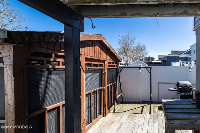 310 Pine Street, Union Beach, NJ 07735