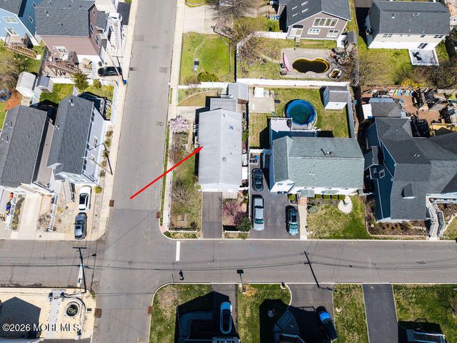 310 Pine Street, Union Beach, NJ 07735