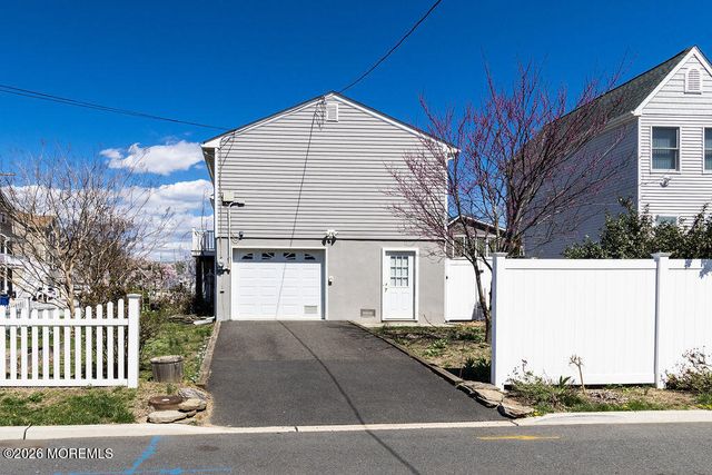 310 Pine Street, Union Beach, NJ 07735