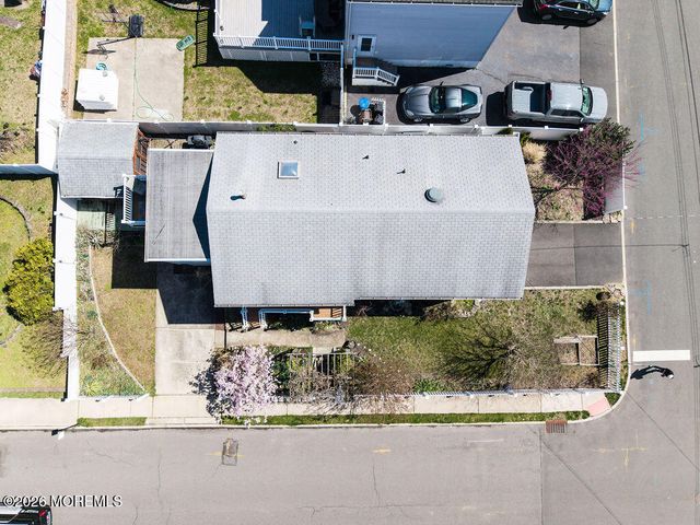 310 Pine Street, Union Beach, NJ 07735