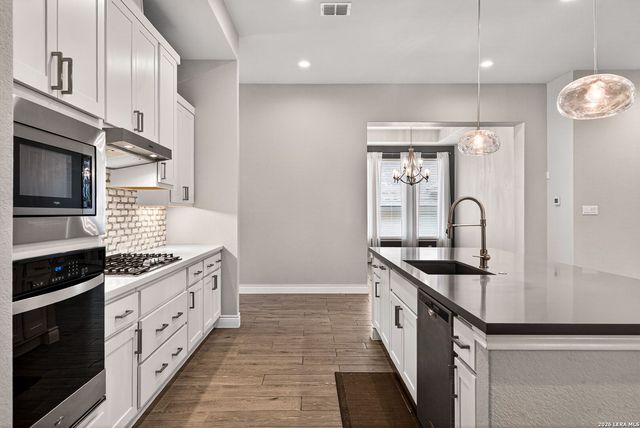 9012 Raven pointe, San Antonio, TX 78255