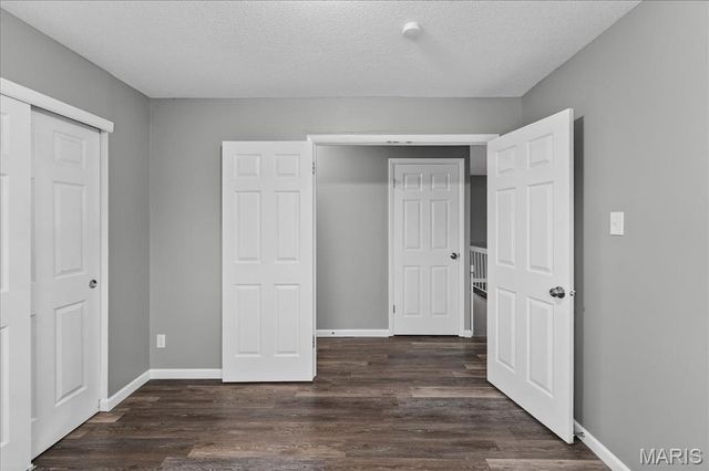 5227 Suntrail Drive, Black Jack, MO 63033