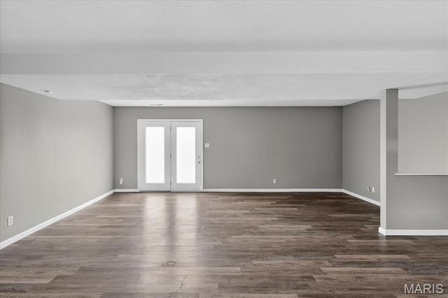 5227 Suntrail Drive, Black Jack, MO 63033