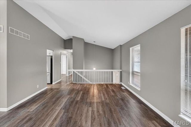 5227 Suntrail Drive, Black Jack, MO 63033