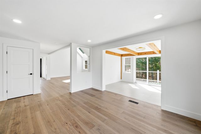 13 Sunridge Road, Windham, NH 03087