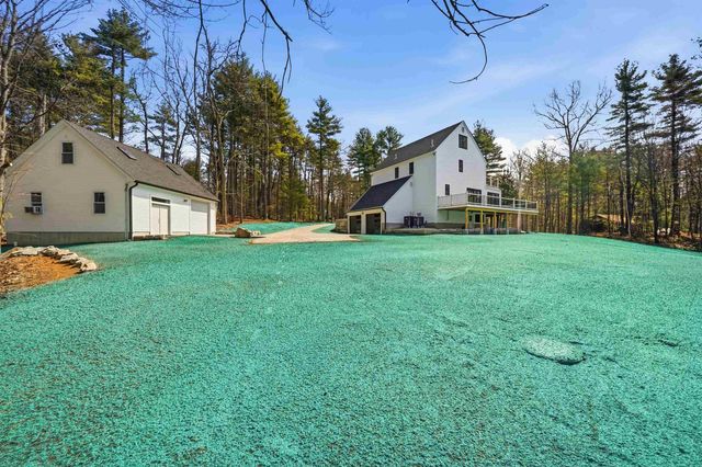 13 Sunridge Road, Windham, NH 03087
