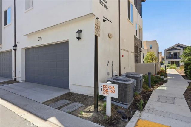 158 Restore, Irvine, CA 92618