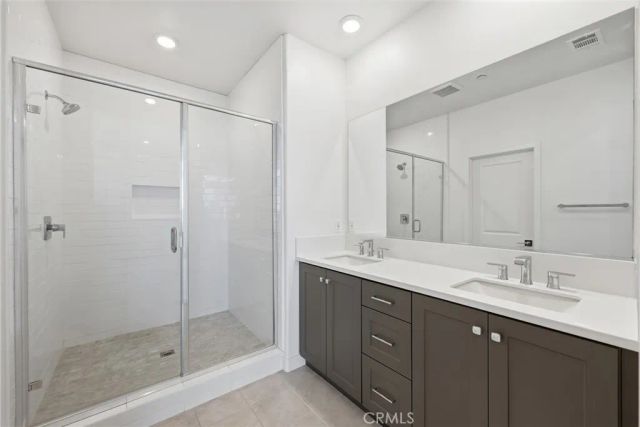 158 Restore, Irvine, CA 92618