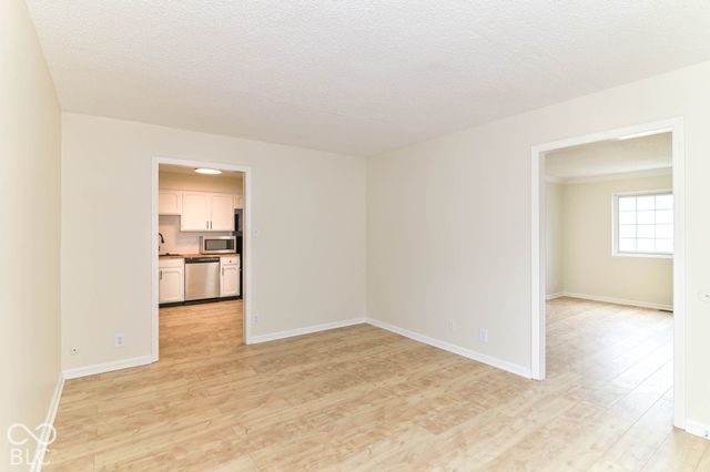7644 Vintage Circle, Indianapolis, IN 46226