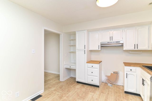 7644 Vintage Circle, Indianapolis, IN 46226